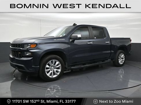 Used 2021 Chevrolet Silverado 1500 Custom w/ Safety Confidence Package RWD image 1