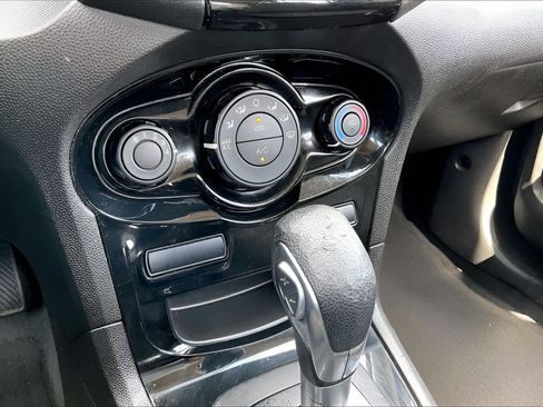 Used 2019 Ford Fiesta SE w/ Equipment Group 201A FWD image 22
