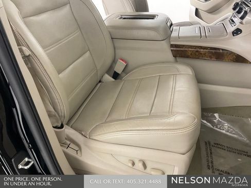 Used 2016 GMC Yukon Denali w/ Open Road Package RWD image 30