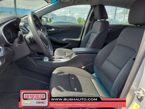 Used 2020 Chevrolet Malibu LT FWD image 17