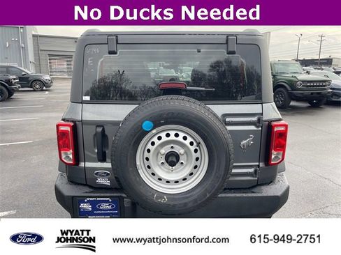 New 2025 Ford Bronco 4-Door image 4