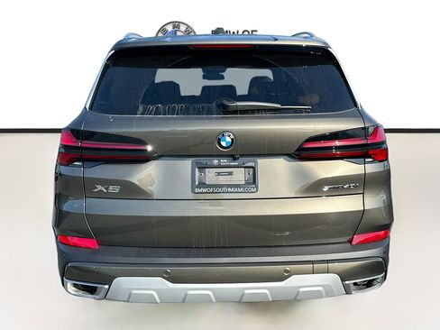 New 2026 BMW X5 sDrive40i w/ Premium Package image 5