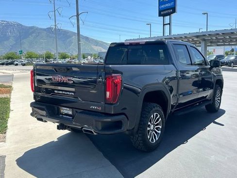 Certified 2023 GMC Sierra 1500 AT4 w/ Technology Package AWD/4WD image 6