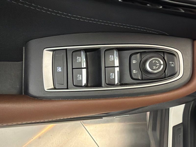 Used 2020 Subaru Outback Touring w/ Popular Package #2 AWD/4WD image 18