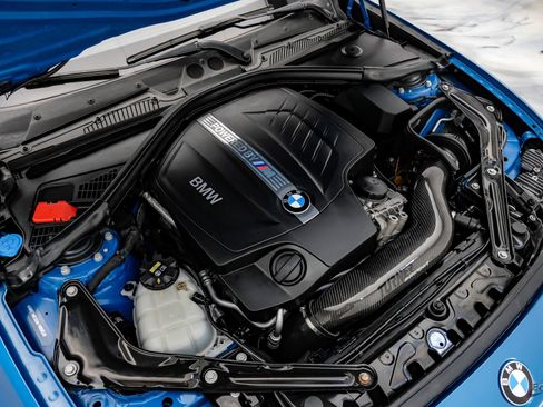 Used 2017 BMW M2 RWD image 97