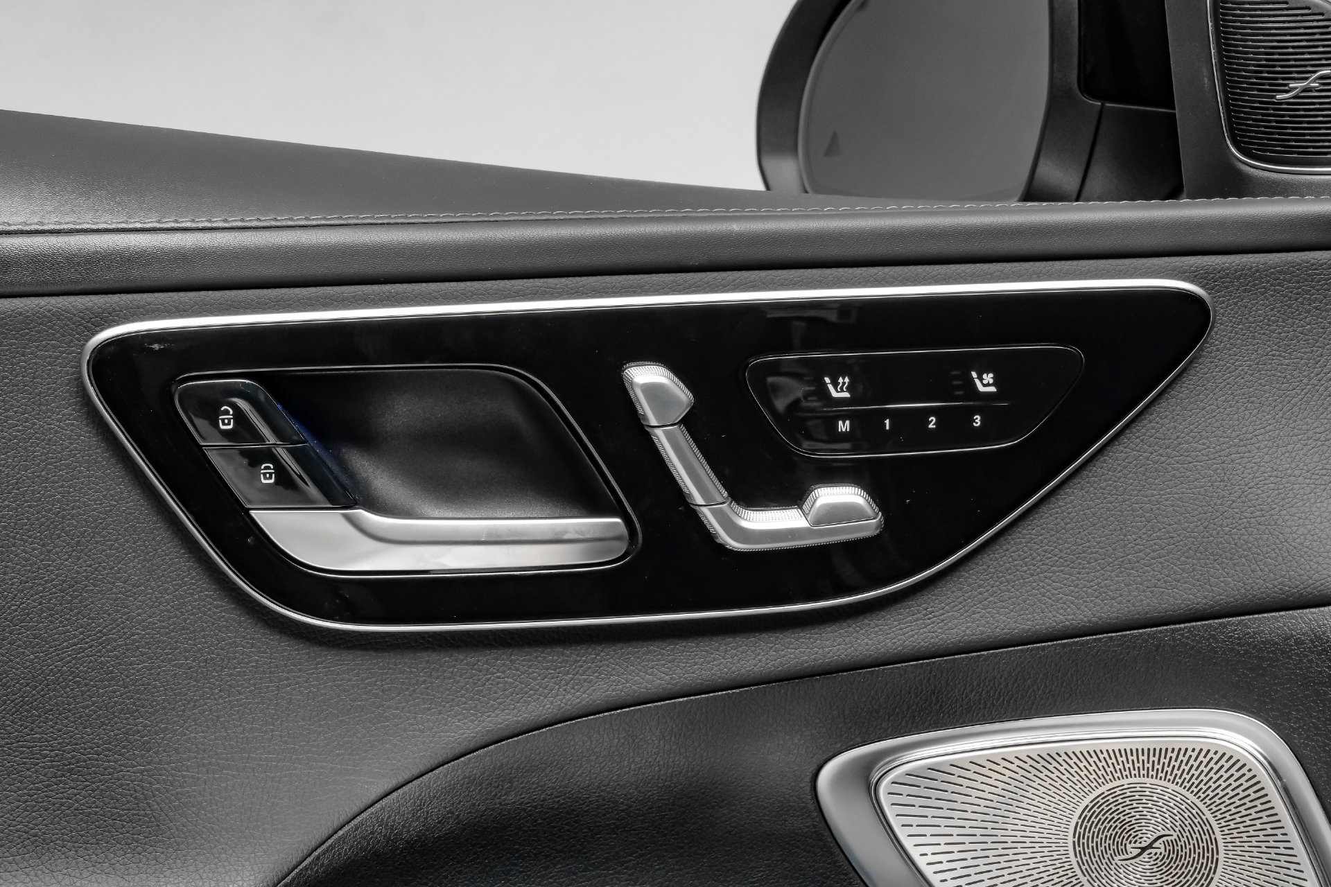 Used 2023 Mercedes-Benz C 43 AMG 4MATIC Sedan image 43