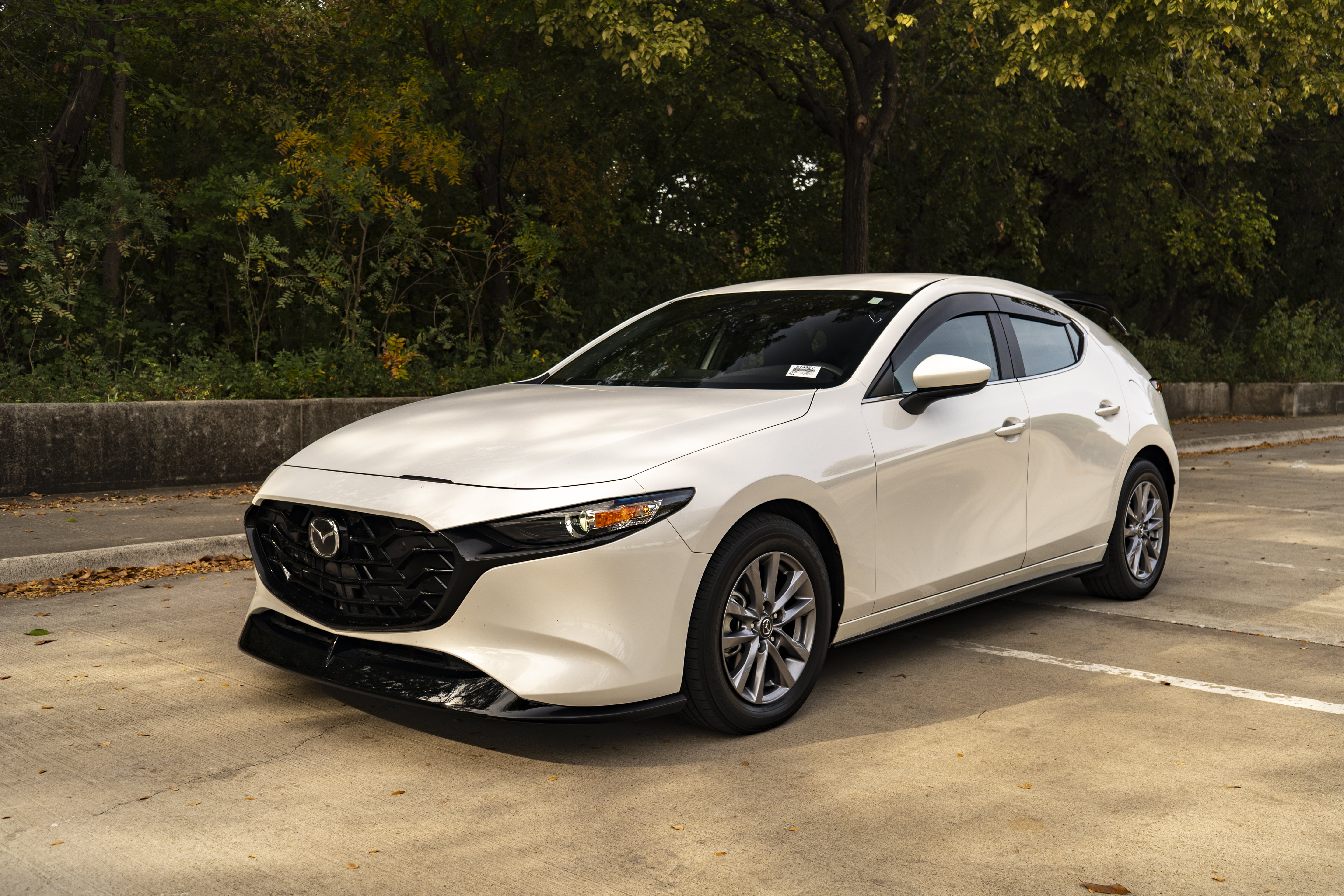Used 2022 MAZDA MAZDA3 s FWD image 5