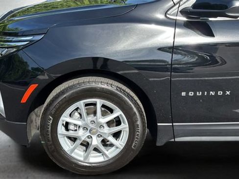 Used 2024 Chevrolet Equinox LT FWD image 33