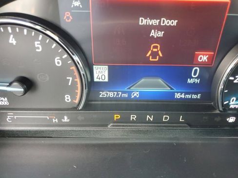 Used 2023 Ford Explorer Limited w/ Limited Technology Package image 29