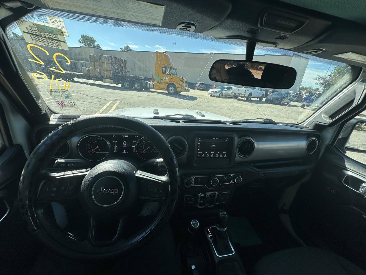 Used 2018 Jeep Wrangler Unlimited Sport S AWD/4WD image 7