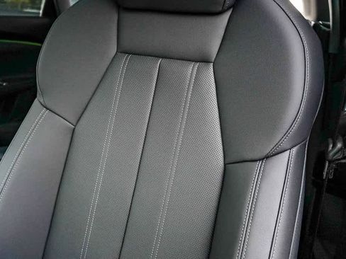 New 2025 Audi Q5 Premium Plus image 28