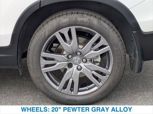 Used 2022 Honda Pilot Sport image 11