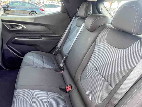 New 2027 Chevrolet Bolt LT w/ Comfort Package image 17