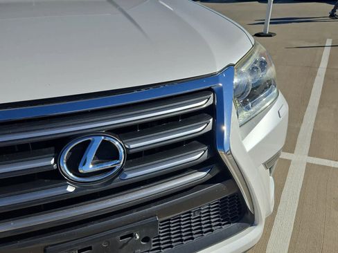 Used 2014 Lexus GX 460 w/ Premium Package image 11