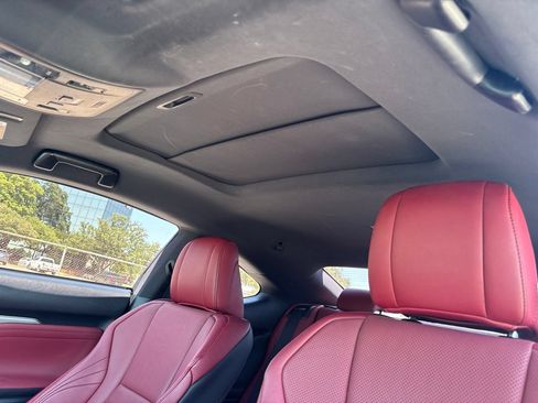 Used 2016 Lexus RC 200t RWD image 11