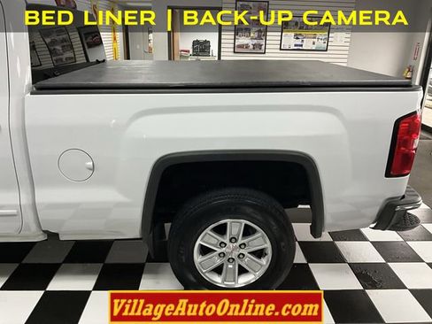Used 2017 GMC Sierra 1500 SLE image 9