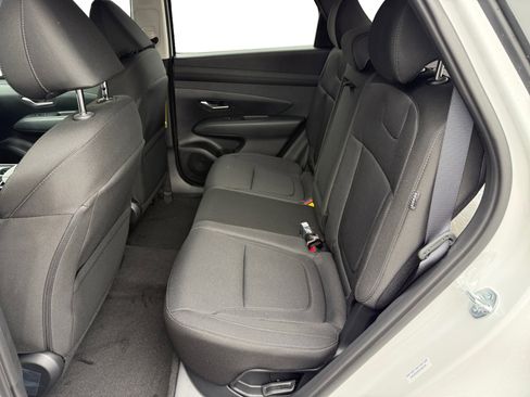 New 2025 Hyundai Tucson SEL image 16