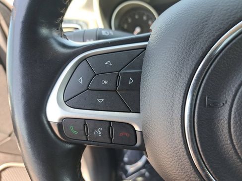 Used 2020 Jeep Compass Limited AWD/4WD image 16