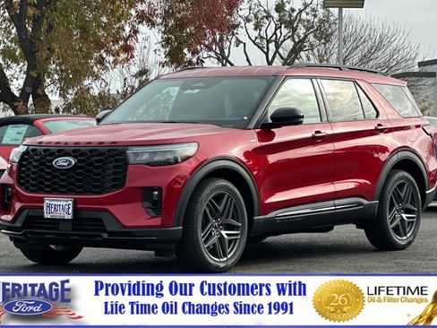 New 2026 Ford Explorer ST-Line w/ ST-Line Street Pack image 8