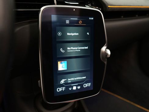 Used 2025 McLaren Artura Spider image 15