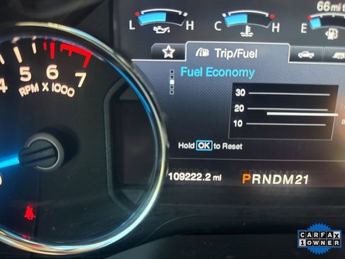 Used 2015 Ford F150 Lariat image 16