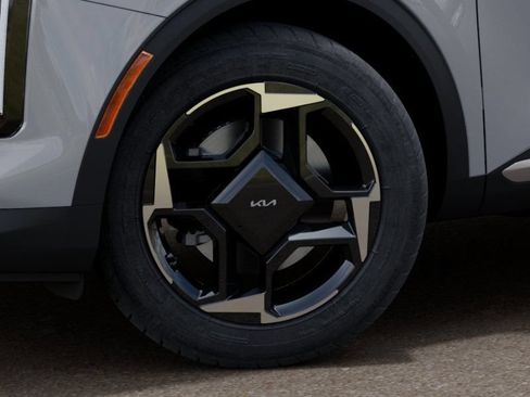 New 2026 Kia Sportage EX FWD image 9