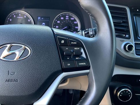 Used 2016 Hyundai Tucson Sport FWD image 23