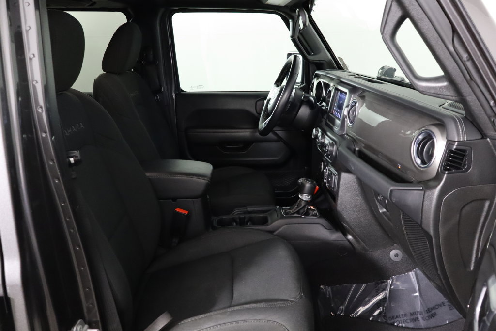 Used 2021 Jeep Wrangler Unlimited Sahara AWD/4WD image 18
