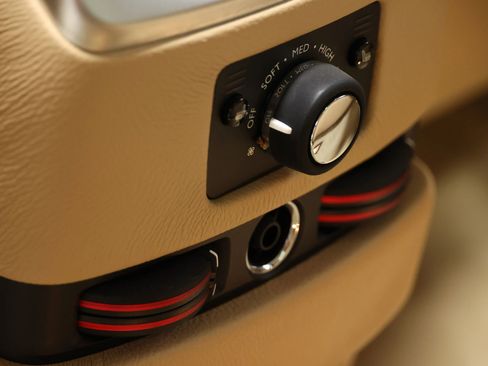 Used 2011 Rolls-Royce Ghost Sedan 4D image 55