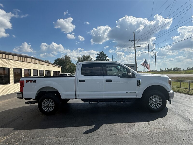 Used 2018 Ford F250 XLT w/ XLT Value Package AWD/4WD image 5