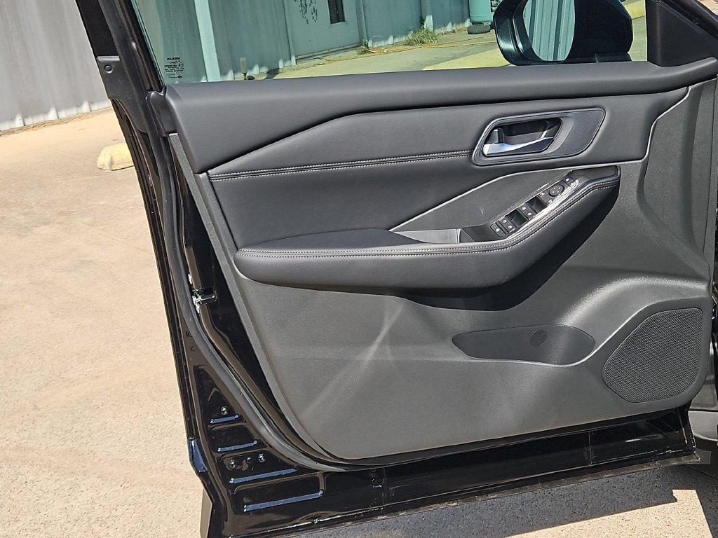 New 2026 Nissan Rogue Dark Armor FWD image 14