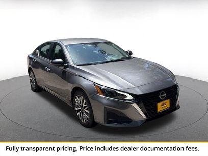 Used 2025 Nissan Altima 2.5 SV