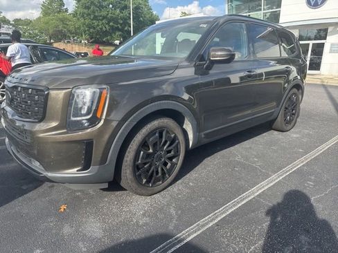 Used 2021 Kia Telluride SX w/ Nightfall Edition Package AWD/4WD image 9