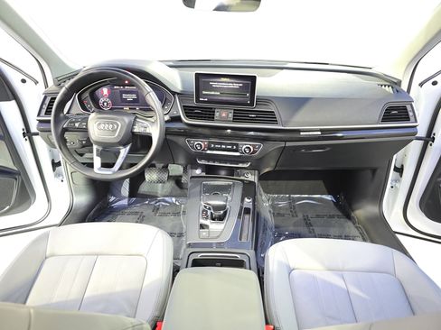 Used 2018 Audi Q5 2.0T Premium Plus w/ Premium Plus Package image 9