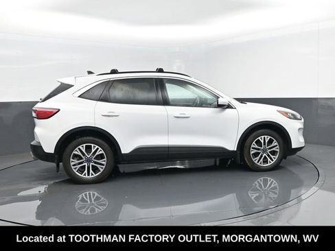 Used 2022 Ford Escape SEL w/ Equipment Group 302A AWD/4WD image 4