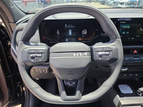 New 2027 Kia Seltos X-Line S w/ X-Line S Premium Package AWD/4WD image 30