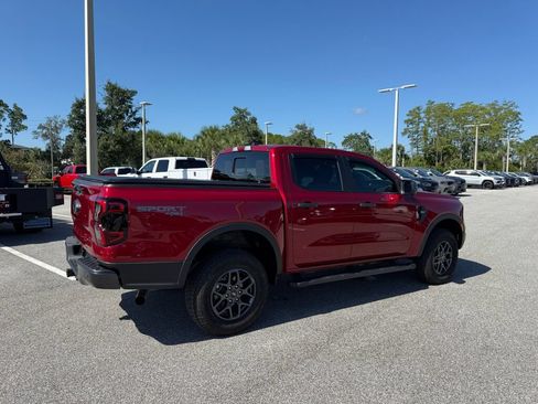 Used 2025 Ford Ranger XLT AWD/4WD image 3