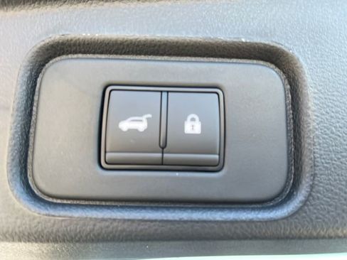 New 2026 Nissan Pathfinder SV AWD/4WD image 15