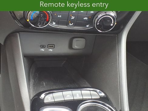 Certified 2024 Buick Encore GX Sport Touring w/ Comfort Package FWD image 28