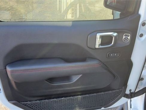 Used 2023 Jeep Gladiator Rubicon w/ LED Lighting Group image 24