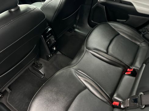 Used 2023 Jeep Compass Limited image 9