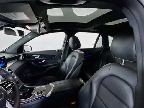 Used 2021 Mercedes-Benz GLC 300 4MATIC image 21