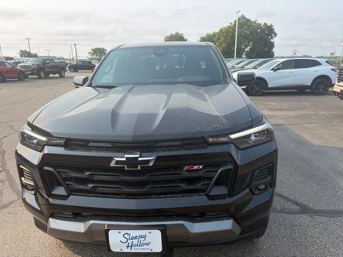 New 2026 Chevrolet Colorado Z71 AWD/4WD image 2