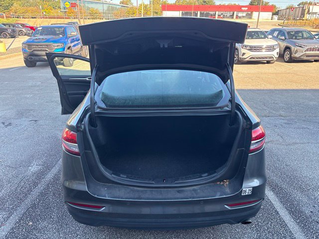 Used 2020 Ford Fusion SEL FWD image 18