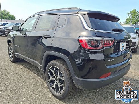 New 2026 Jeep Compass Limited w/ Sun, Sound & Navigation Group AWD/4WD image 4