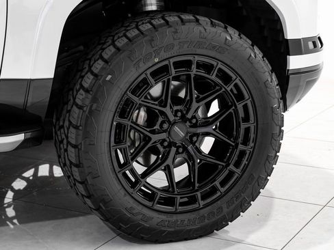 Used 2024 Lexus GX 550 w/ Accessory Package (2T) image 56