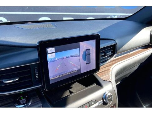 Used 2020 Ford Explorer Limited AWD/4WD image 23
