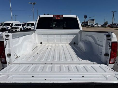 Used 2016 RAM 1500 Lone Star RWD image 7