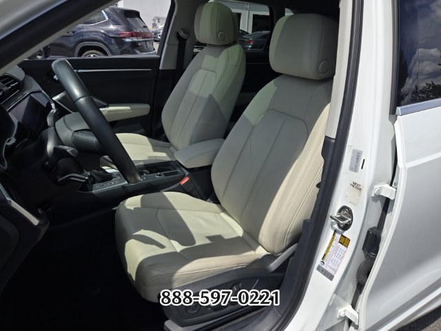 Used 2021 Audi Q3 2.0T Premium AWD/4WD image 9