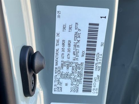 New 2026 Toyota Tundra Platinum image 28